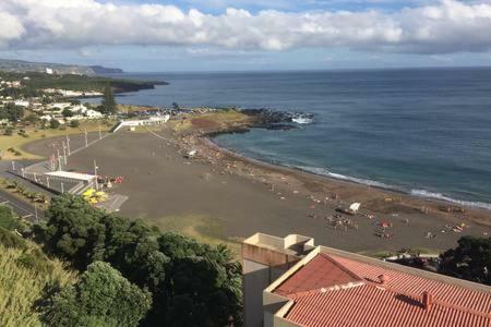 Lila Ocean View Apartment Ponta Delgada  Ngoại thất bức ảnh